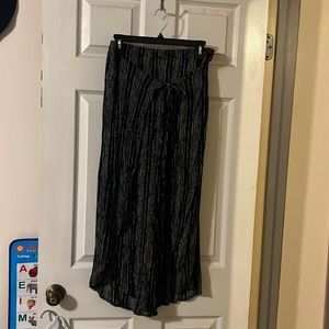 Flow pants perfect for beach or the office